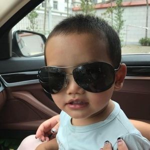 Meet your Posher, Guoqiang